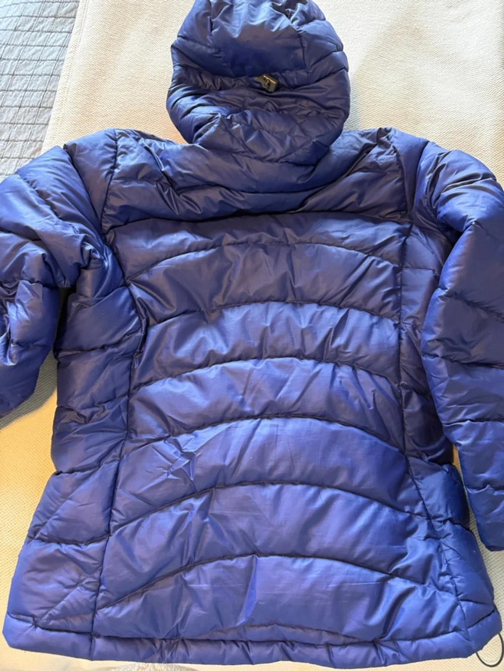 Patagonia women’s down jacket - Picture 5 of 5